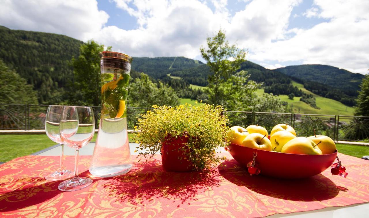 Hotel Garni Sonnblick Bad Kleinkirchheim Εξωτερικό φωτογραφία